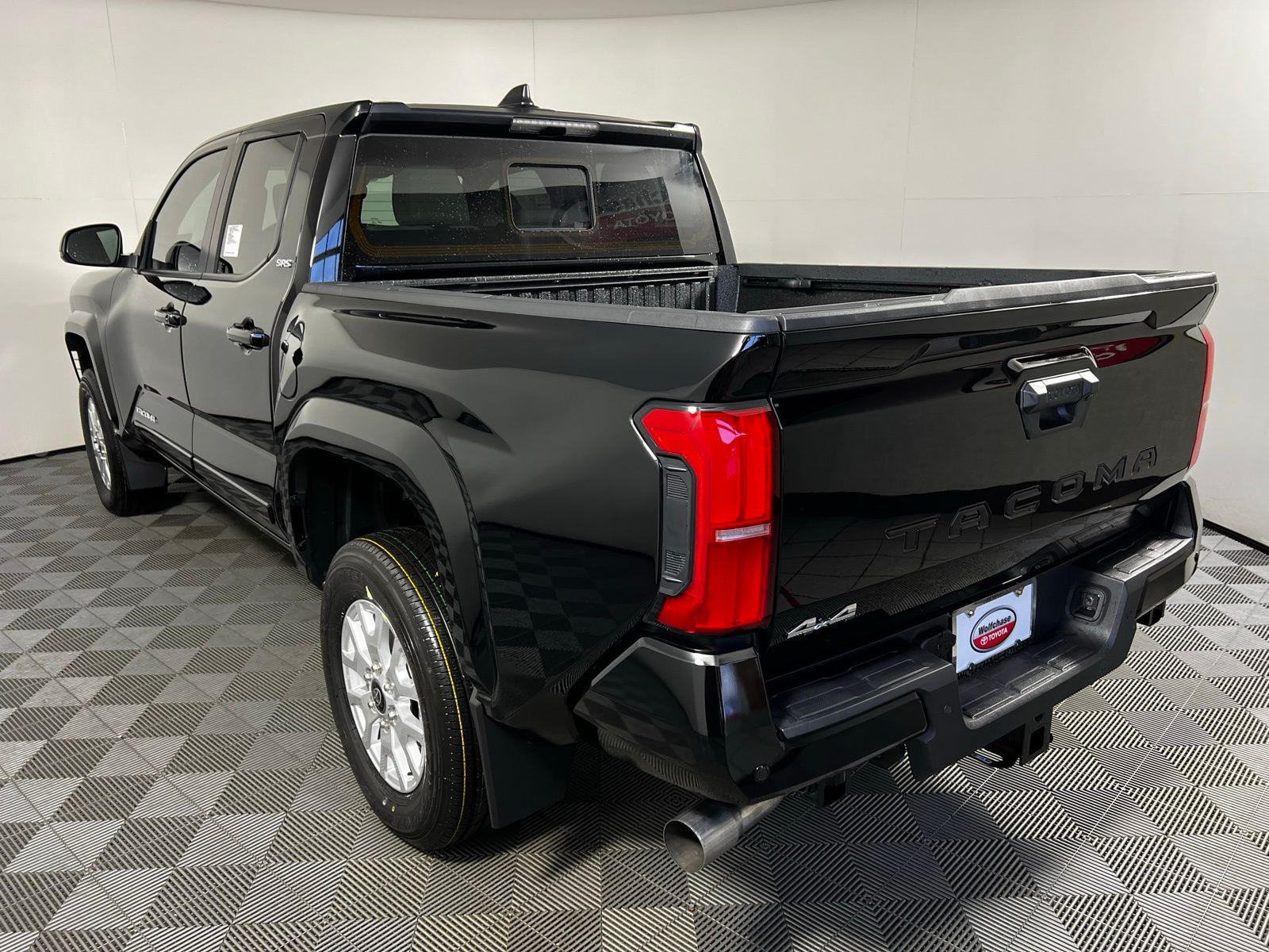 2025 Toyota Tacoma SR5 7