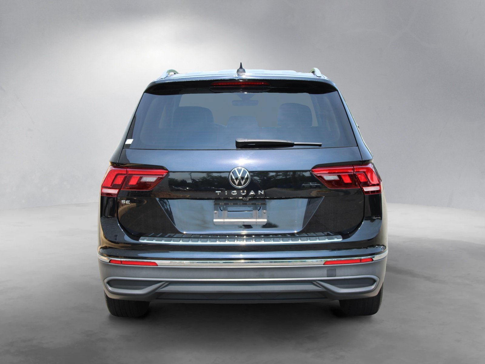 Used 2023 Black Volkswagen 2.0T SE image 13