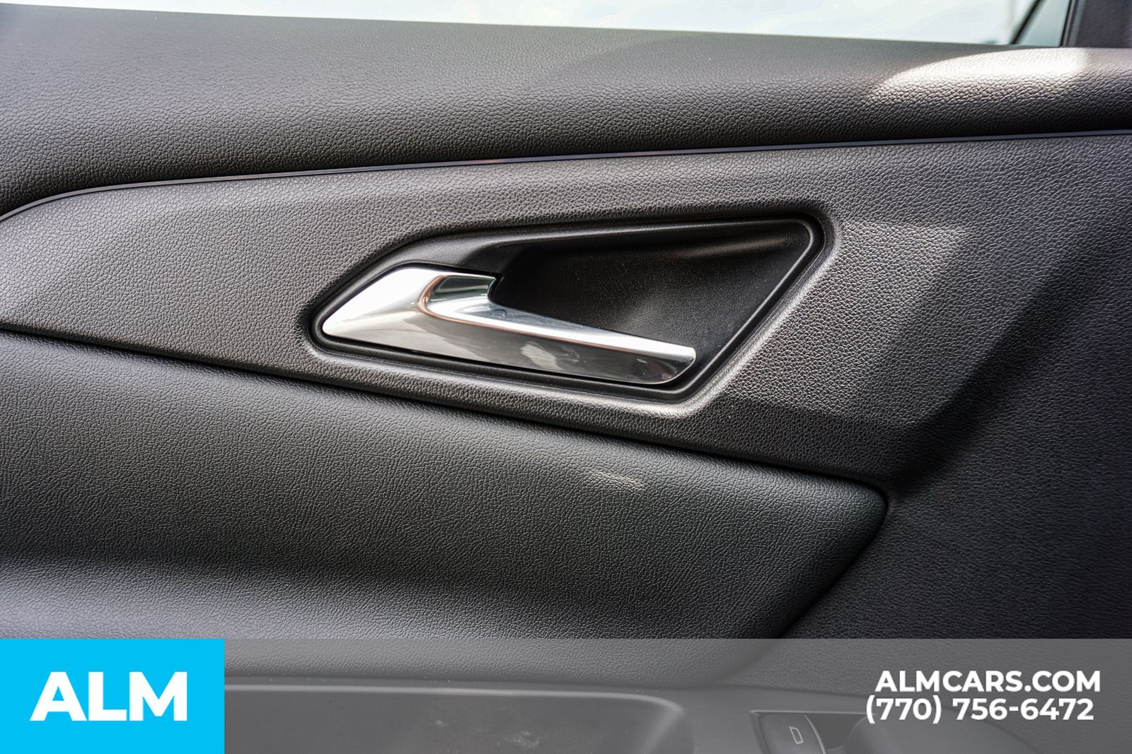 Used 2025 Silver Chevrolet RS image 63