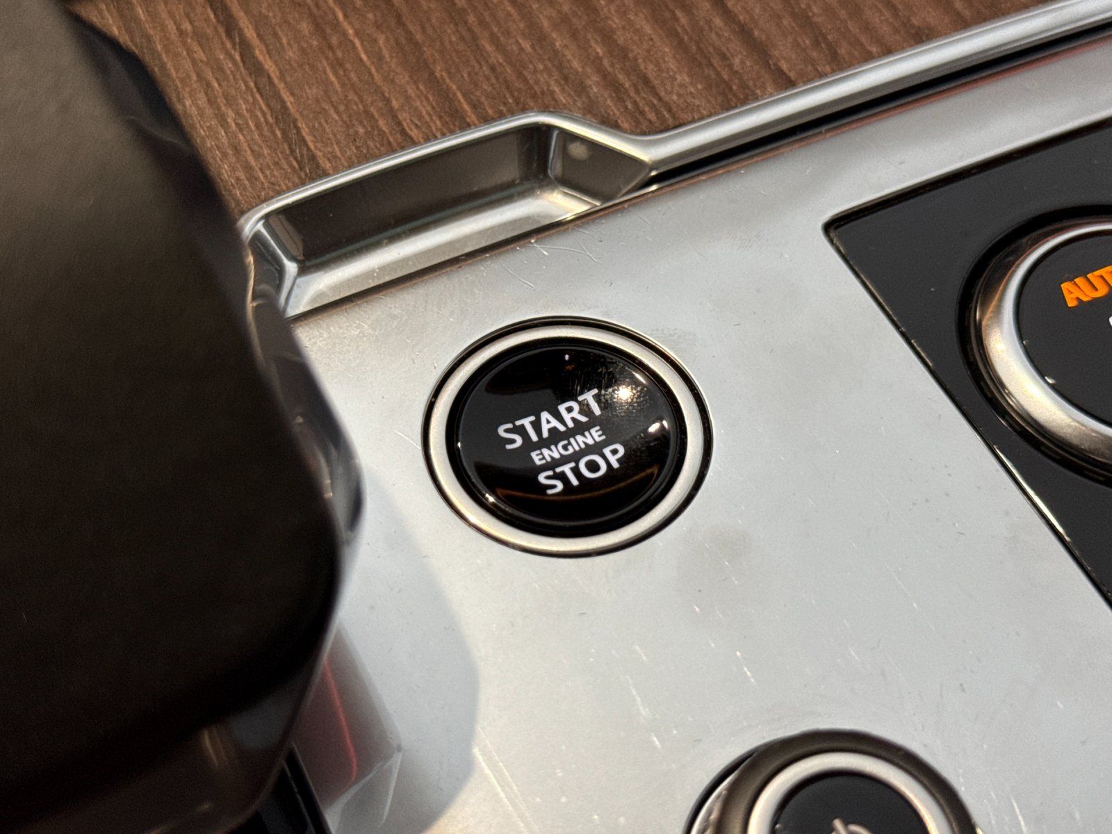 2023 Land Rover Range Rover SE - Photo 22