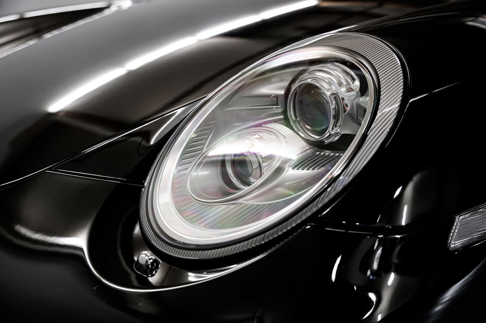 2010 Porsche 911 GT3 — photo 28