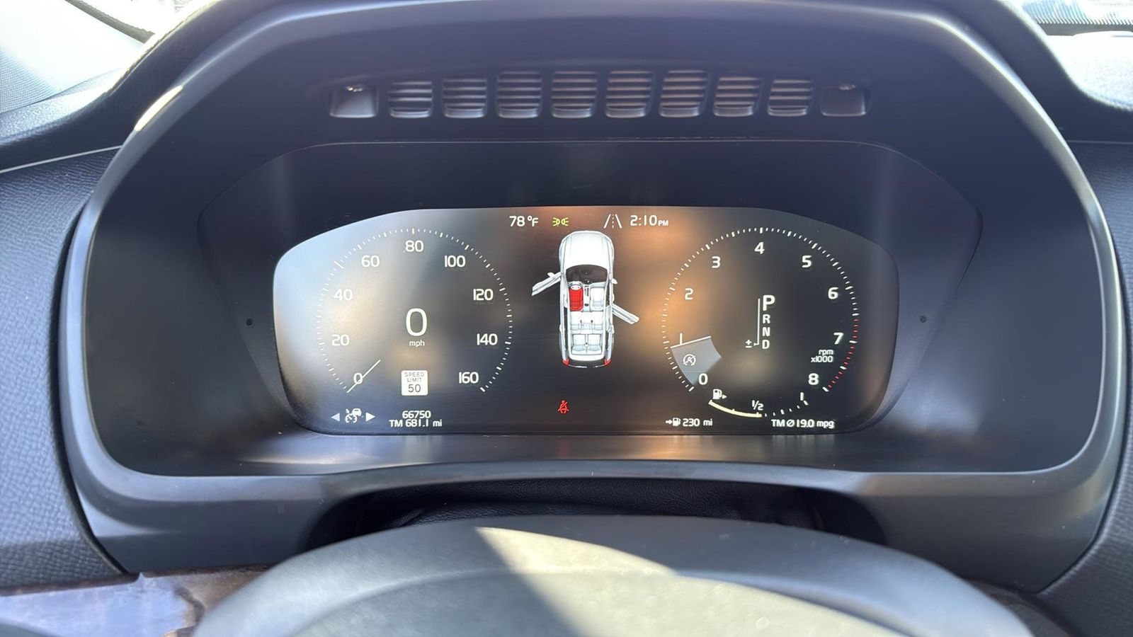 Used Car 2016 Volvo Xc90  T6 Momentum For Sale Under $20,000 In Austin, Texas