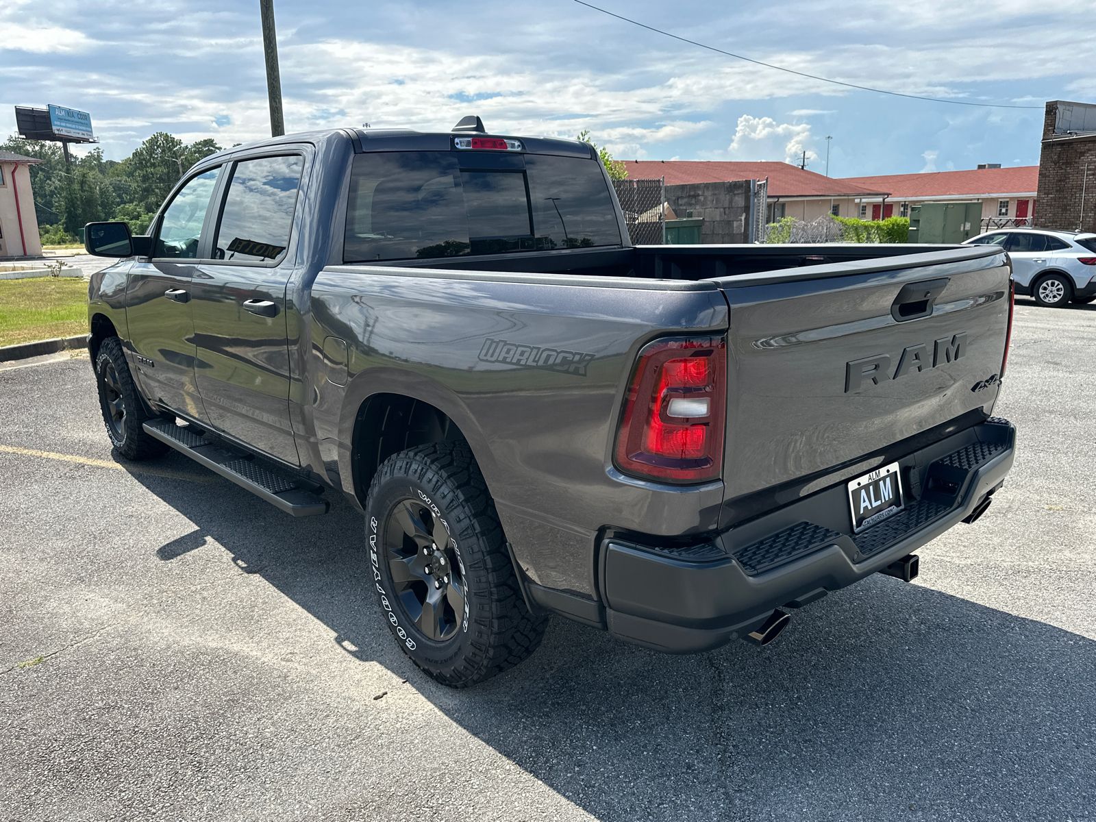 New 2026 Granite Crystal Metallic Clearcoat RAM Warlock image 7