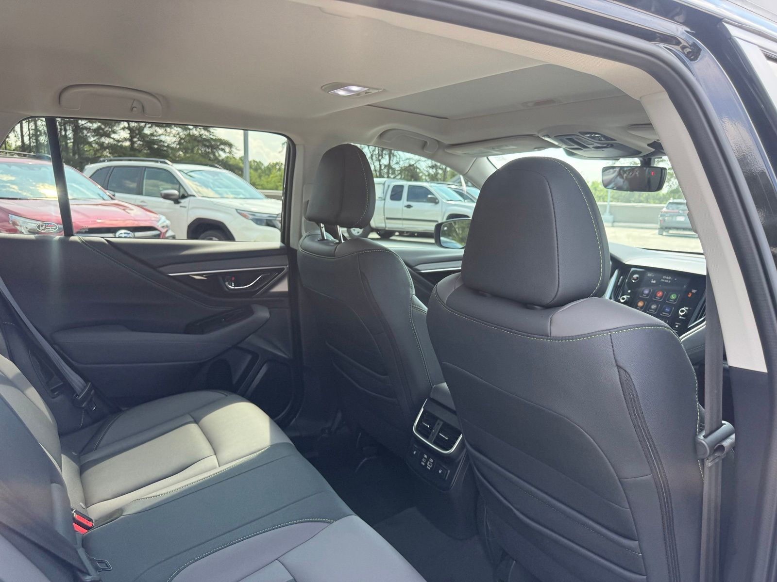 Used 2024 Black Subaru Onyx Edition XT image 32