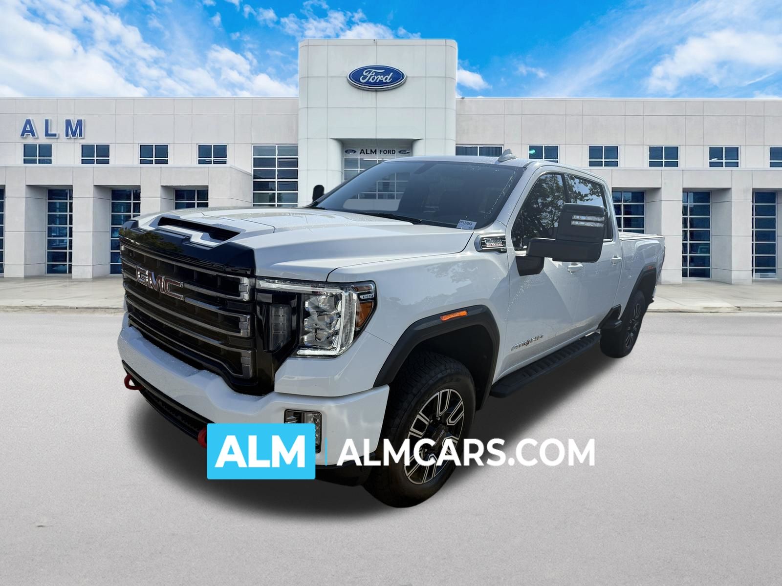 2023 GMC Sierra 2500HD AT4 Crew Cab 4WD