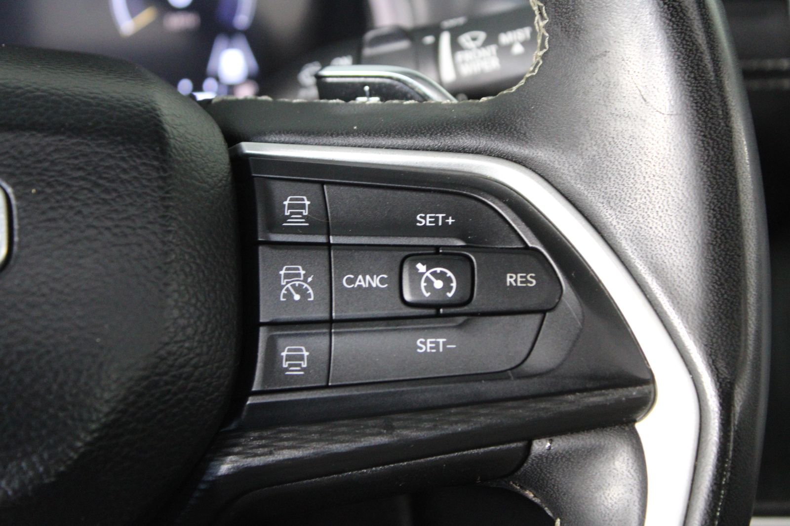 Used 2023 Black Jeep Laredo image 19