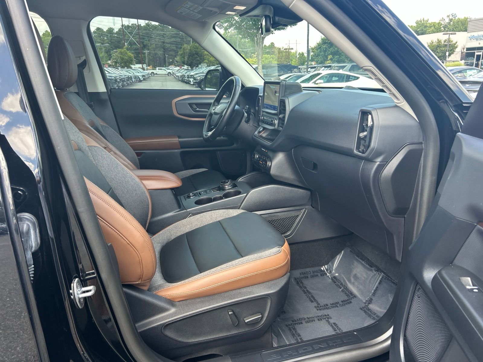 Certified Used 2023 Shadow Black Ford Outer Banks image 25