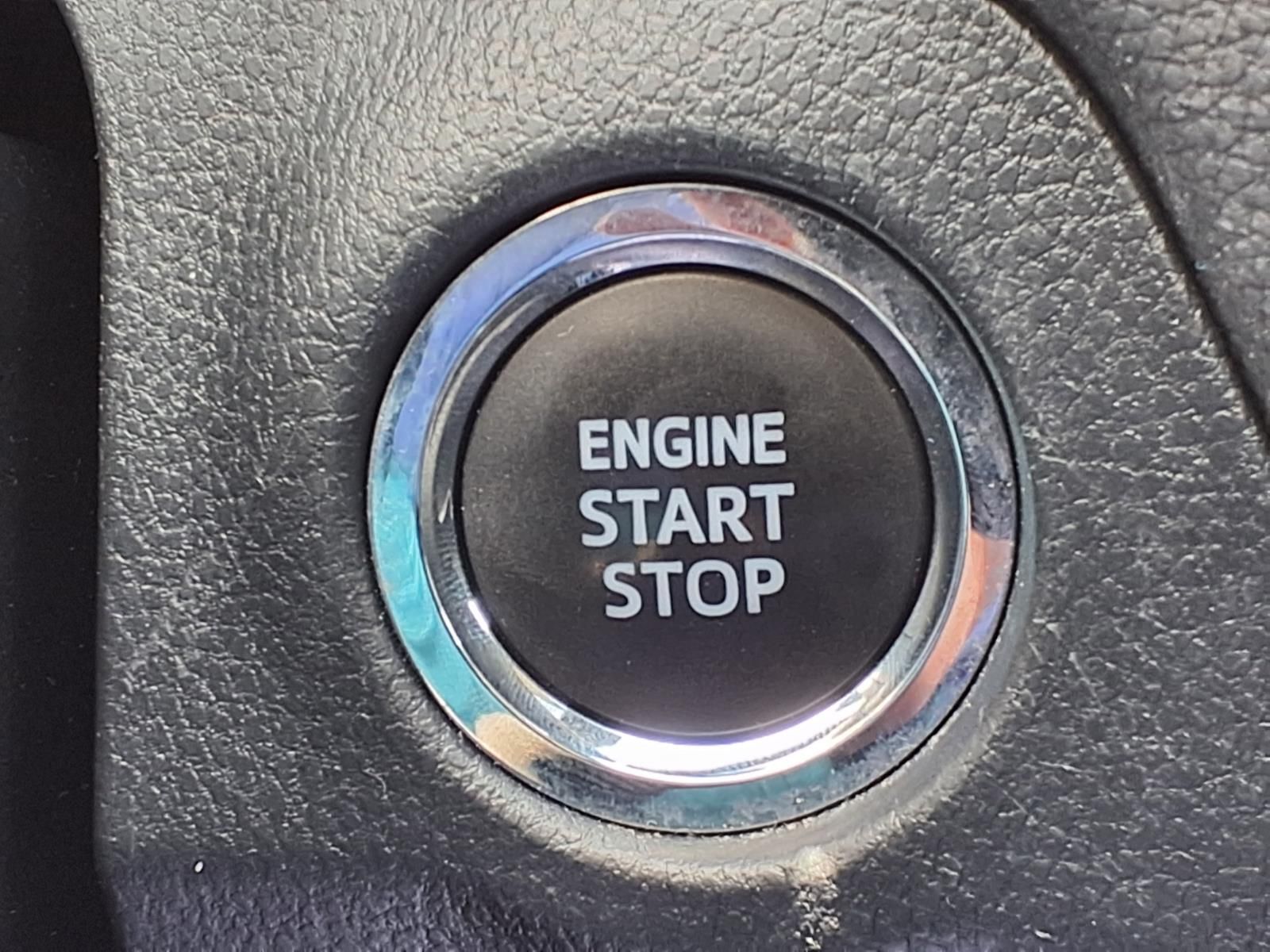 2024 Toyota RAV4 XLE - 11