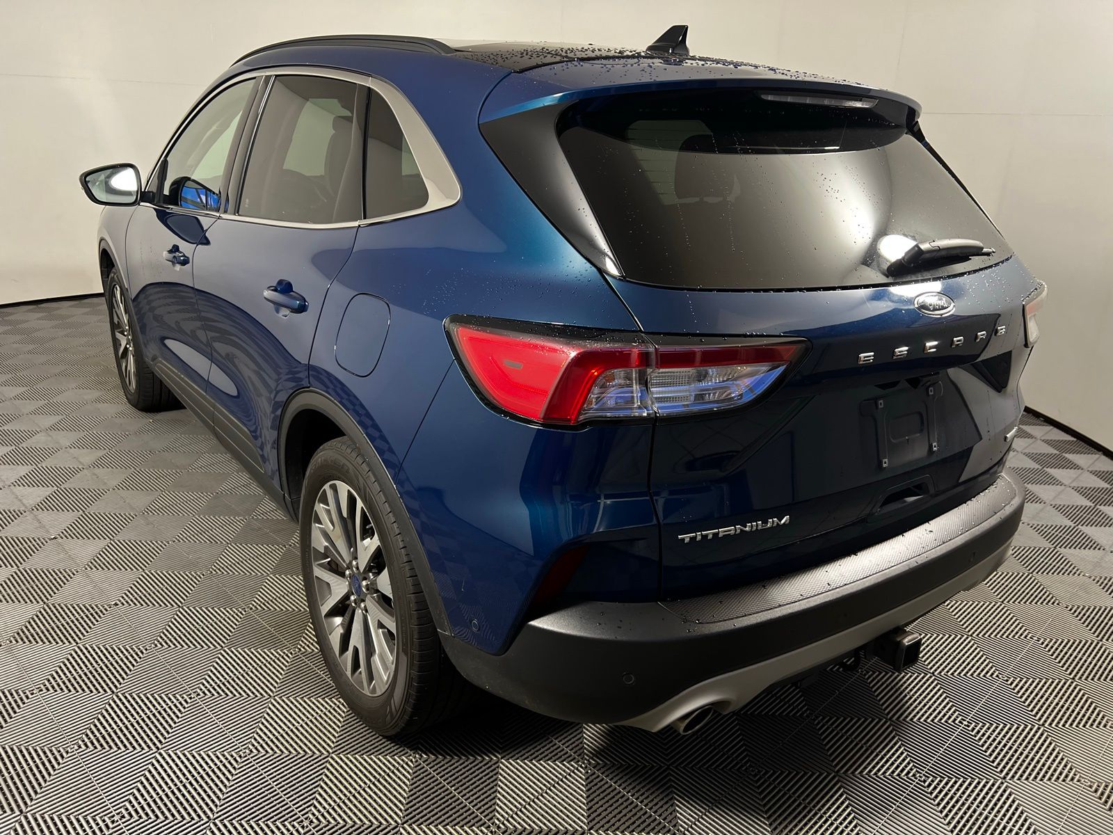 Thumbnail: 2020 Ford Escape - 7