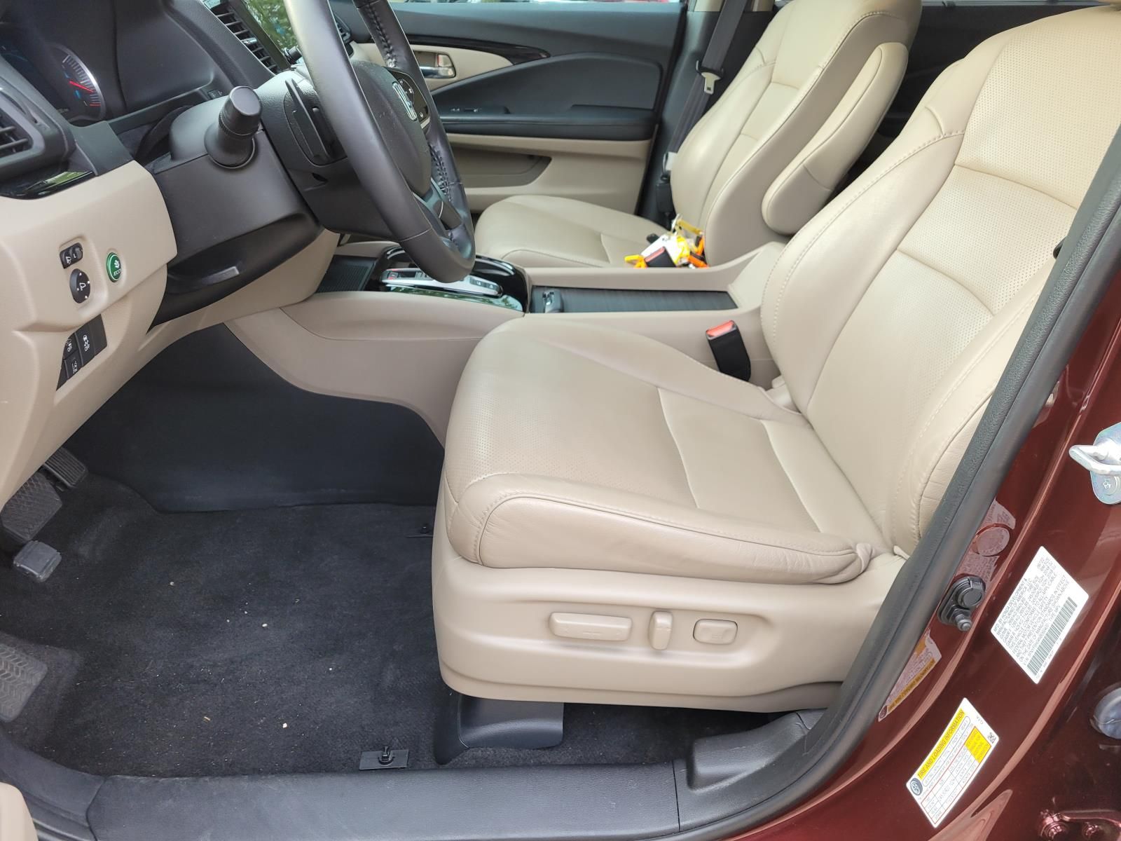 used 2022 Honda Pilot car, priced at $27,380