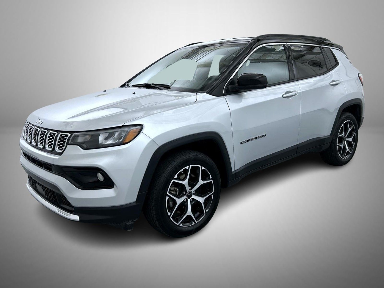 Silver Zynith Metallic Clearcoat 2025 Jeep Compass SUV / Crossover Four-Wheel Drive 8-Speed Automatic