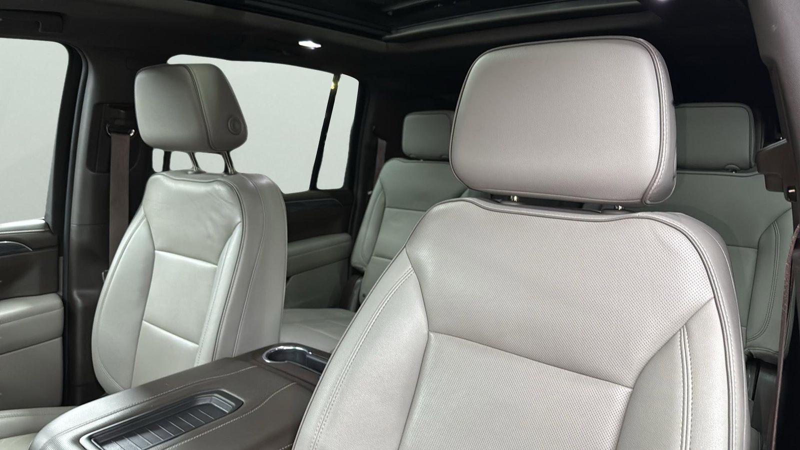 Used Car 2023 Gmc Yukon Xl  Slt For Sale Under $50,000 In Austin, Texas