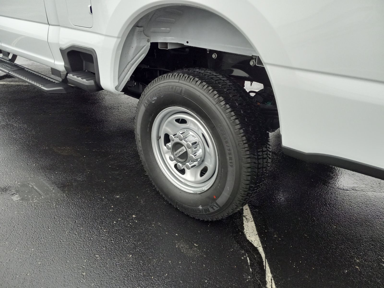 2026 Ford F-250SD image 10