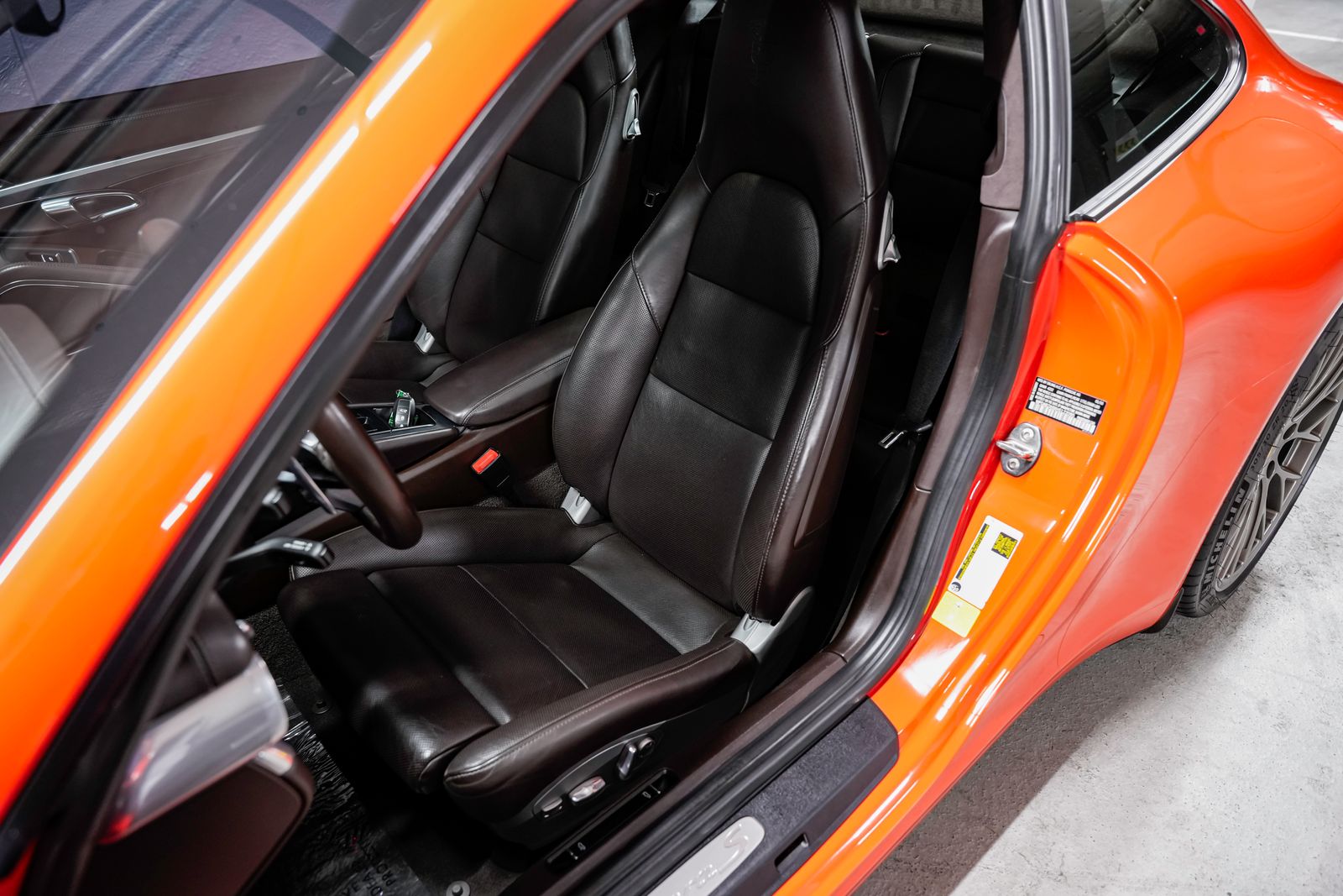 2017 Porsche 911 Carrera S — photo 19