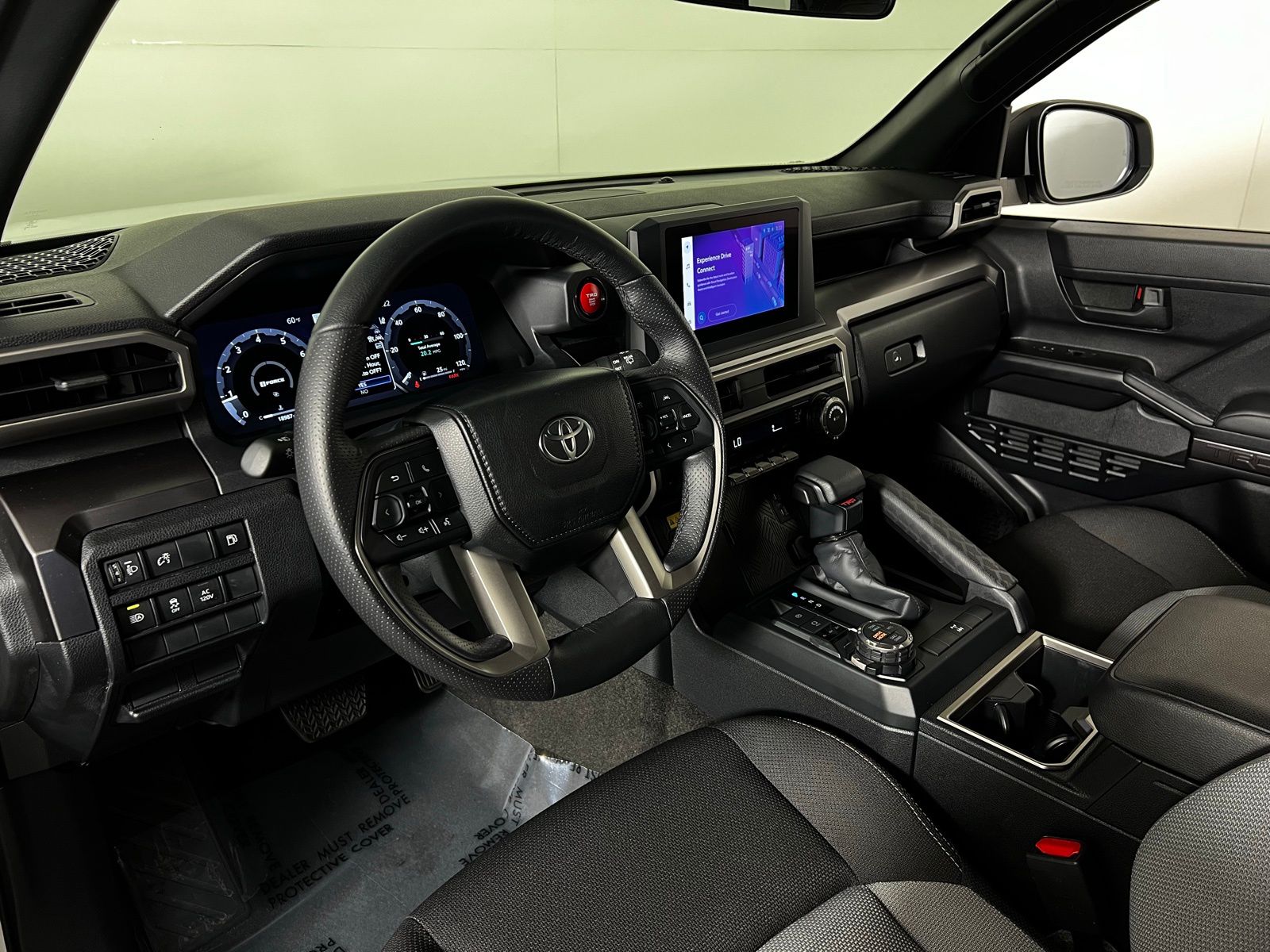 Thumbnail: 2025 Toyota 4Runner - 12