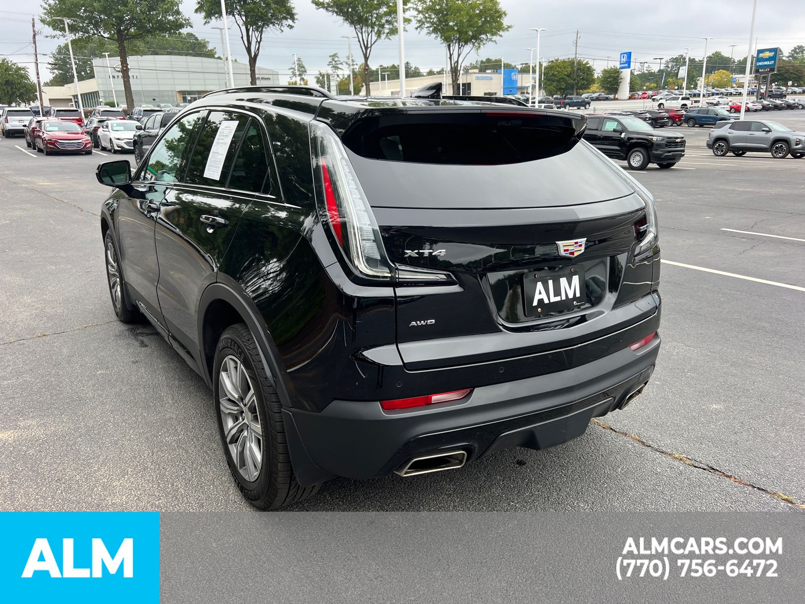 2023 Cadillac XT4 Sport 9