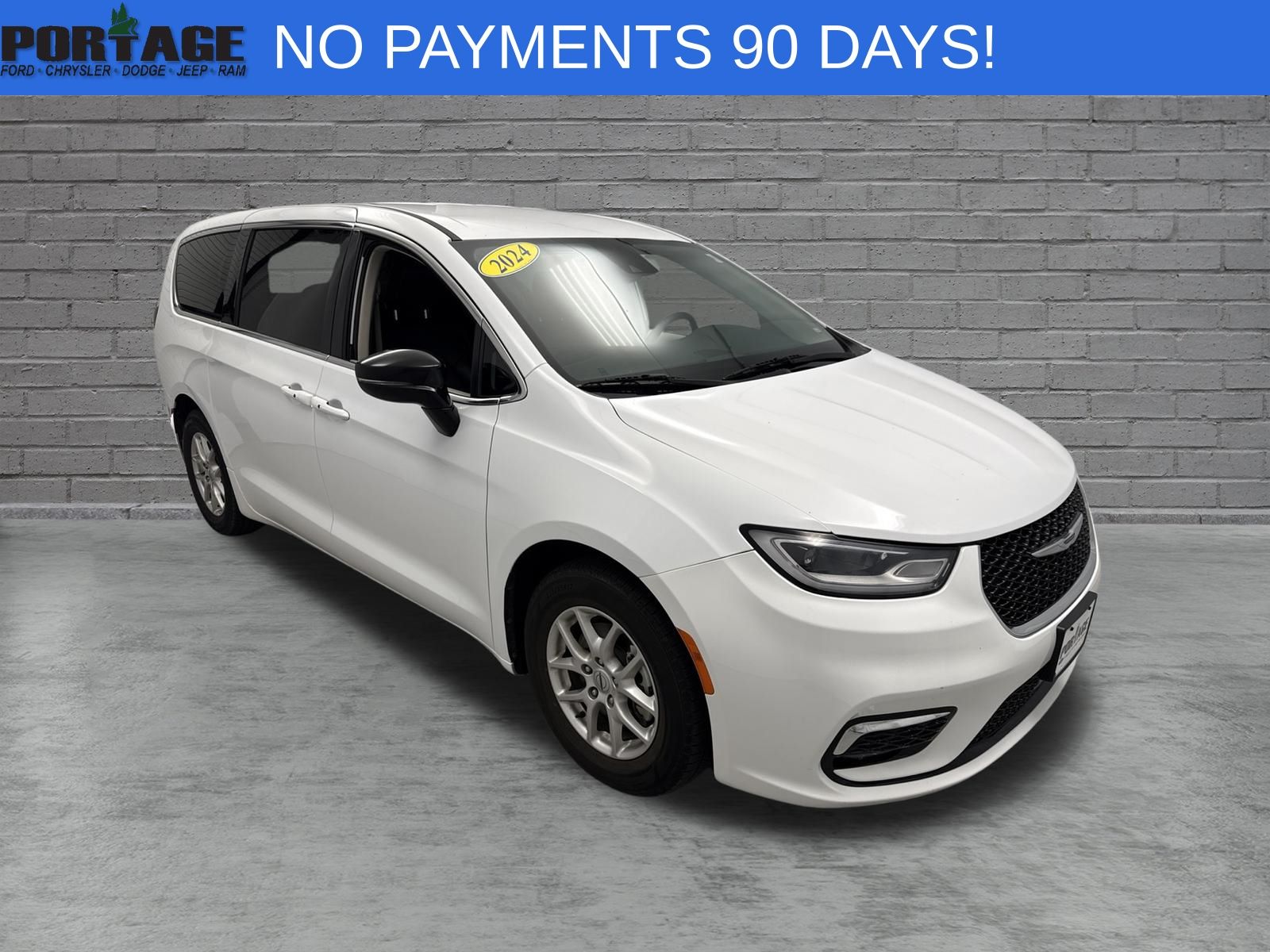 2024 Chrysler Pacifica Touring L
