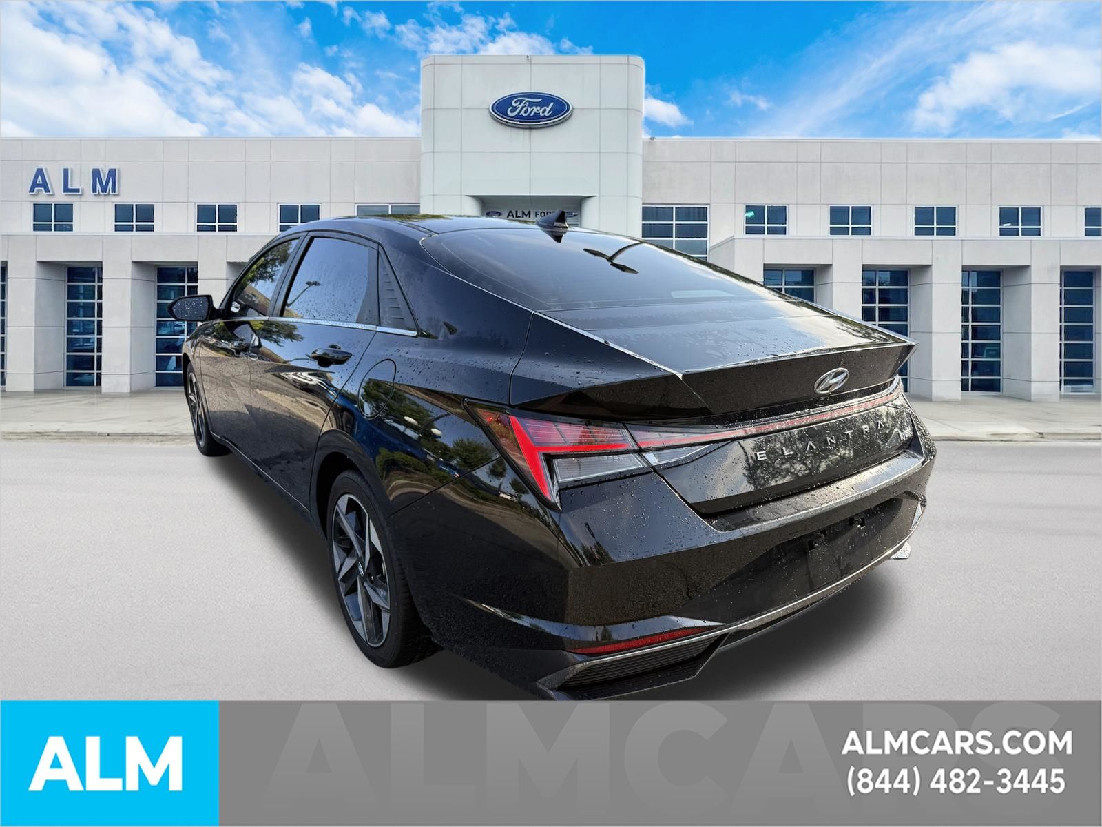 Used 2021 Black Hyundai Limited image 9
