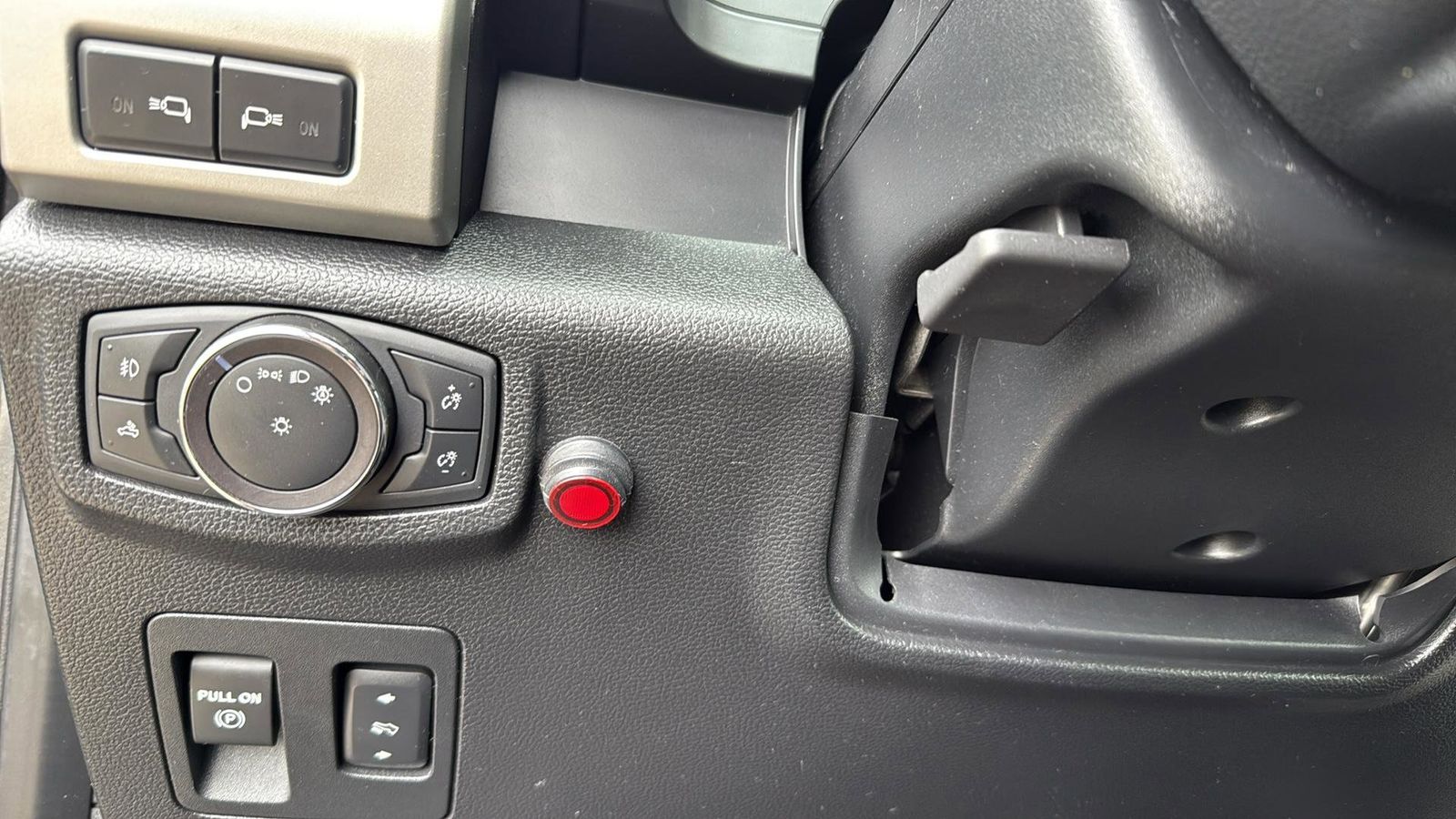 Used Car 2019 Ford F-150  Lariat For Sale Under $35,000 In Austin, Texas