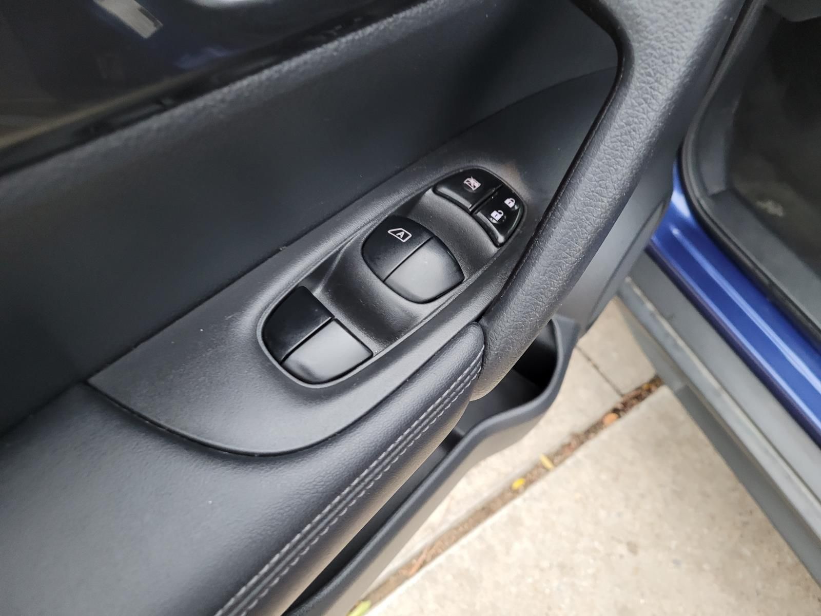 used 2018 Nissan Rogue car, priced at $11,200