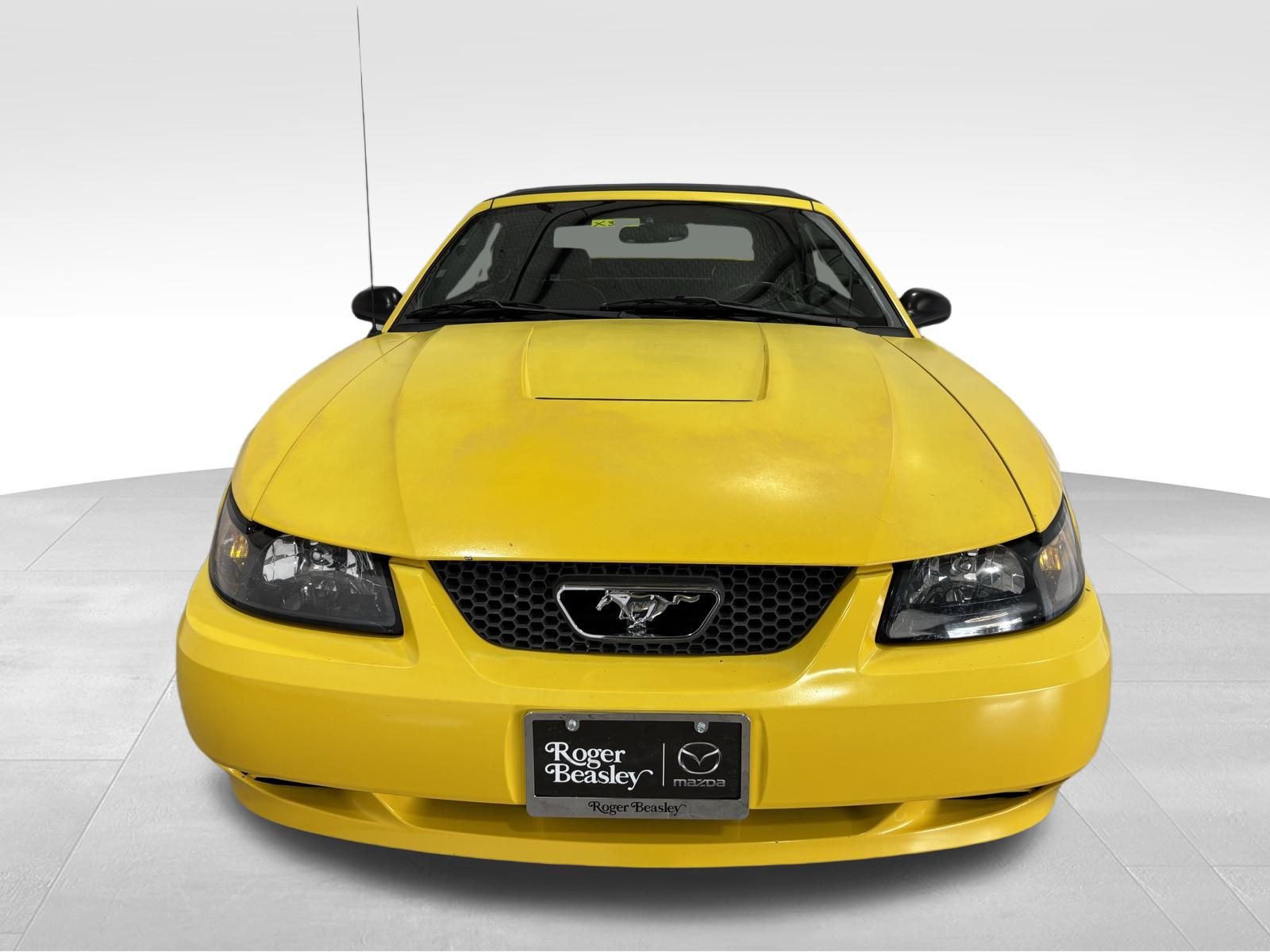Used Car 2004 Ford Mustang  V6 For Sale Under $10,000 In Austin, Texas