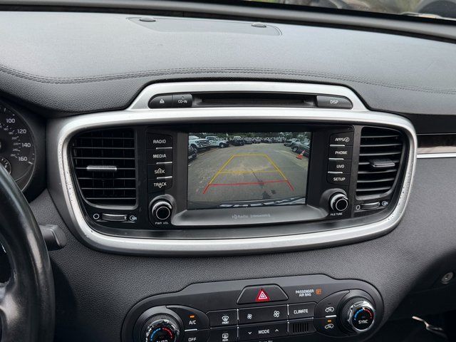 Used 2017 Titanium Silver Kia LX image 22