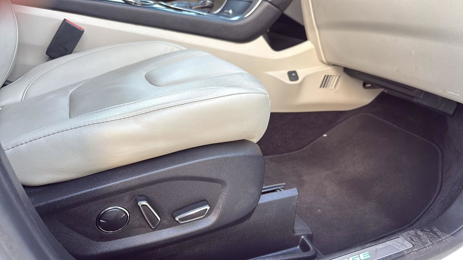 Used Car 2015 Ford Edge  Titanium For Sale Under $12,000 In Austin, Texas