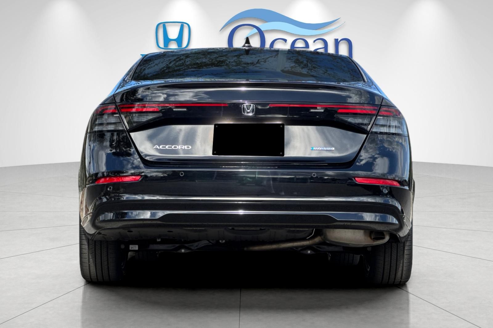 New 2026 Crystal Black Pearl Honda EX-L image 4