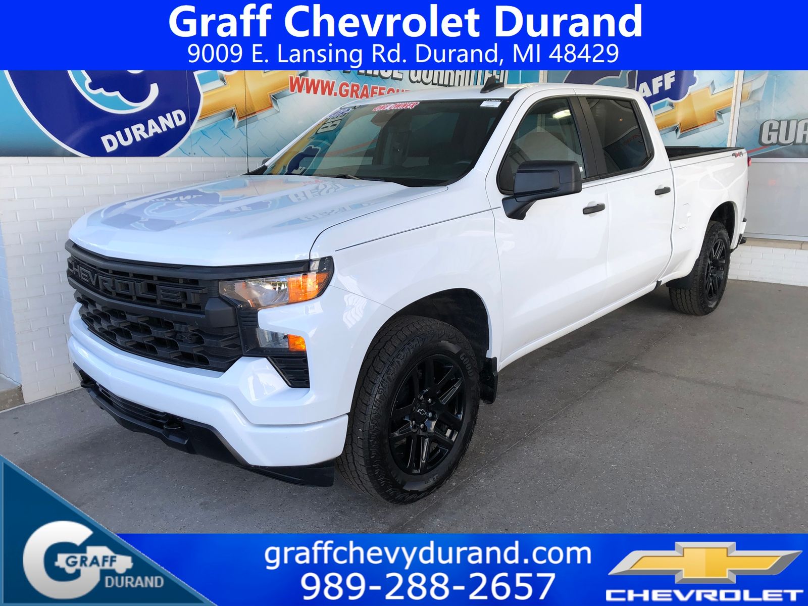 Summit White 2023 Chevrolet Silverado 1500 Custom Crew Cab 4WD Pickup Truck Four-Wheel Drive 8-Speed Automatic