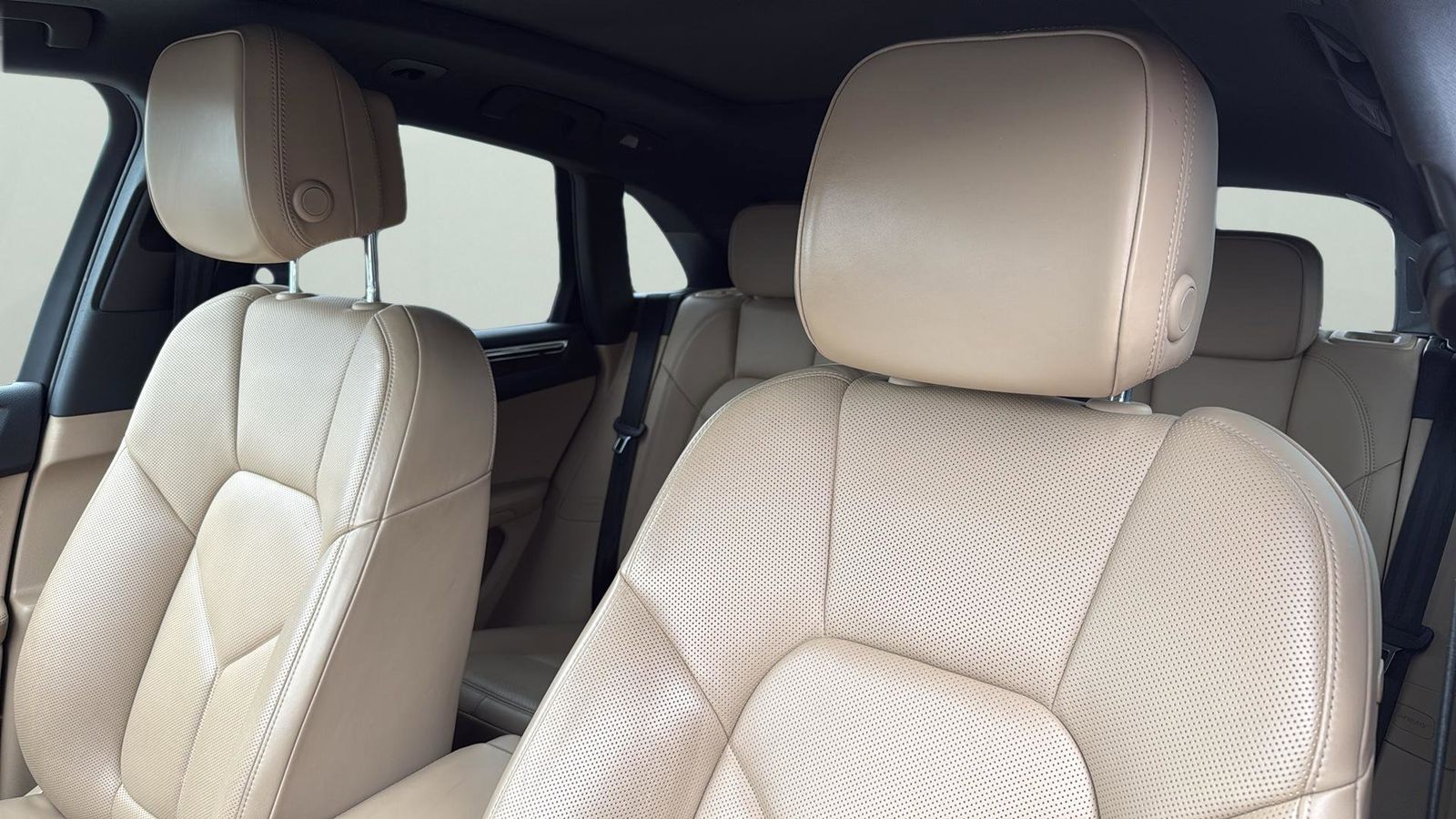 Used Car 2020 Porsche Macan  Base For Sale Under $35,000 In Austin, Texas