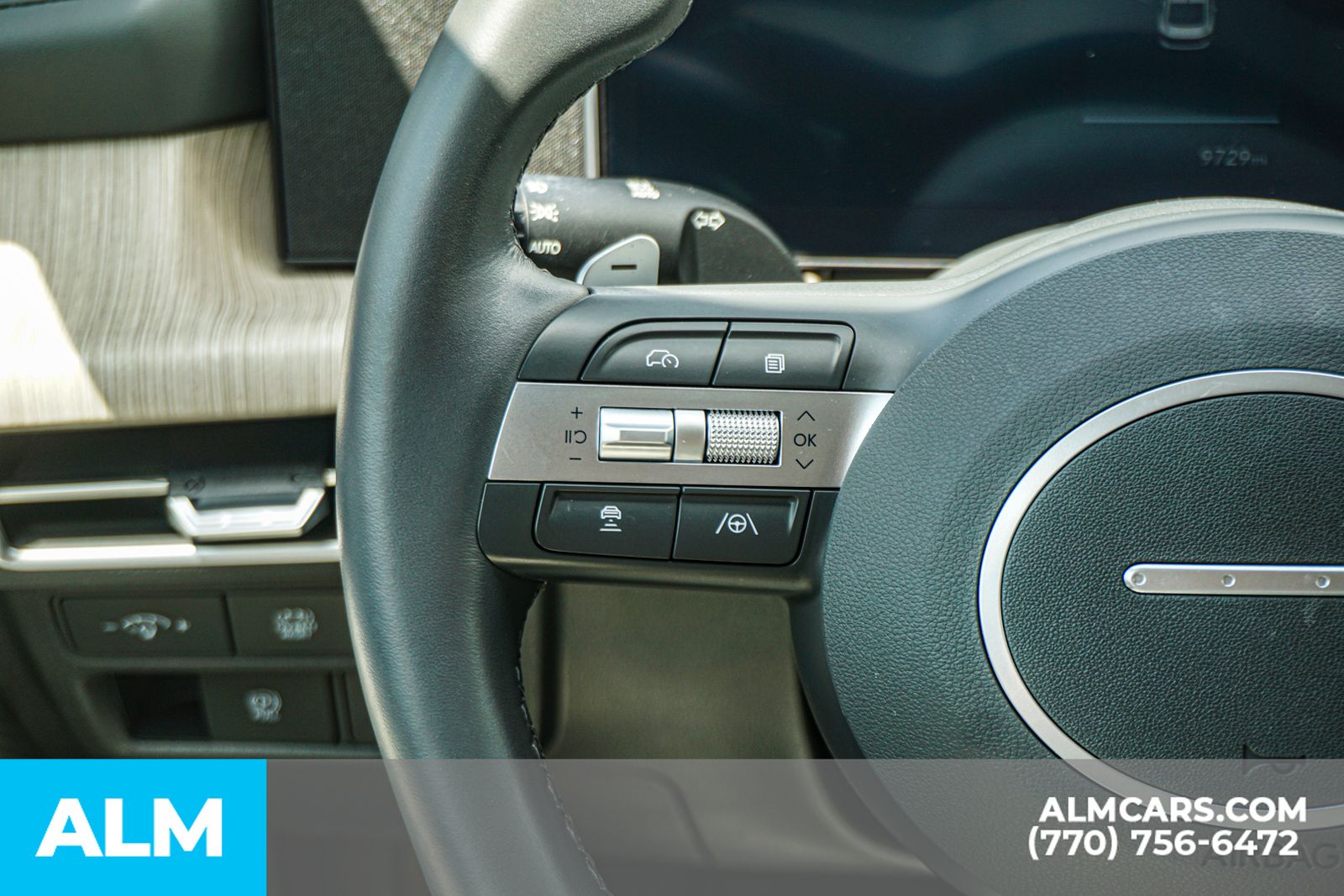 Used 2024 Silver Hyundai SEL image 29