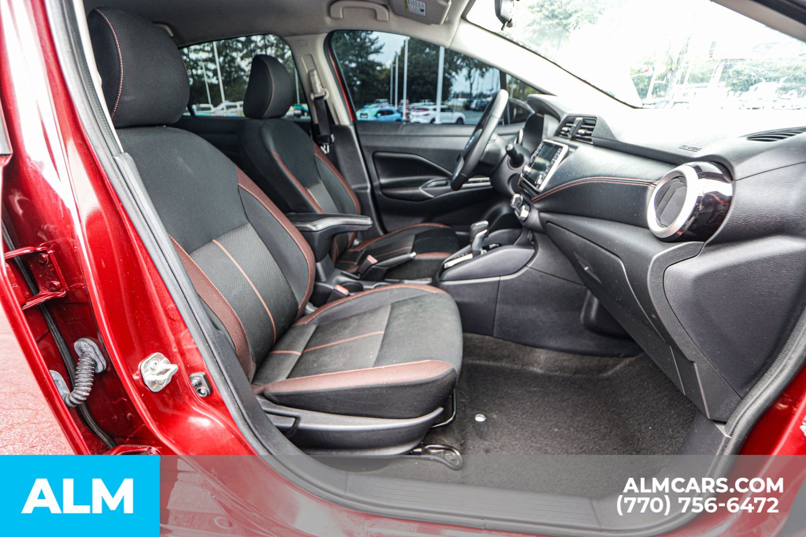 2020 Nissan Versa 1.6 SR photo 18
