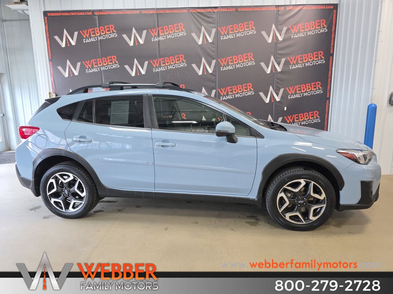 View vehicle photo 4