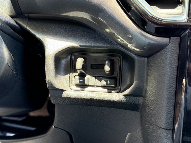 New 2026 Desert Sand Ford XLT image 30