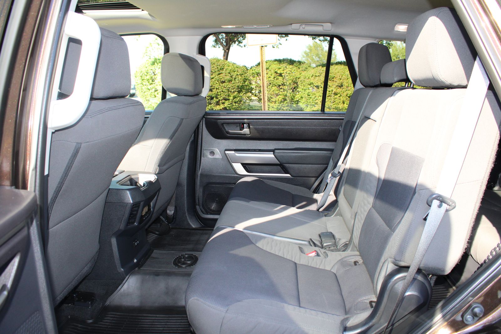 Used 2023  Toyota SR5 image 6