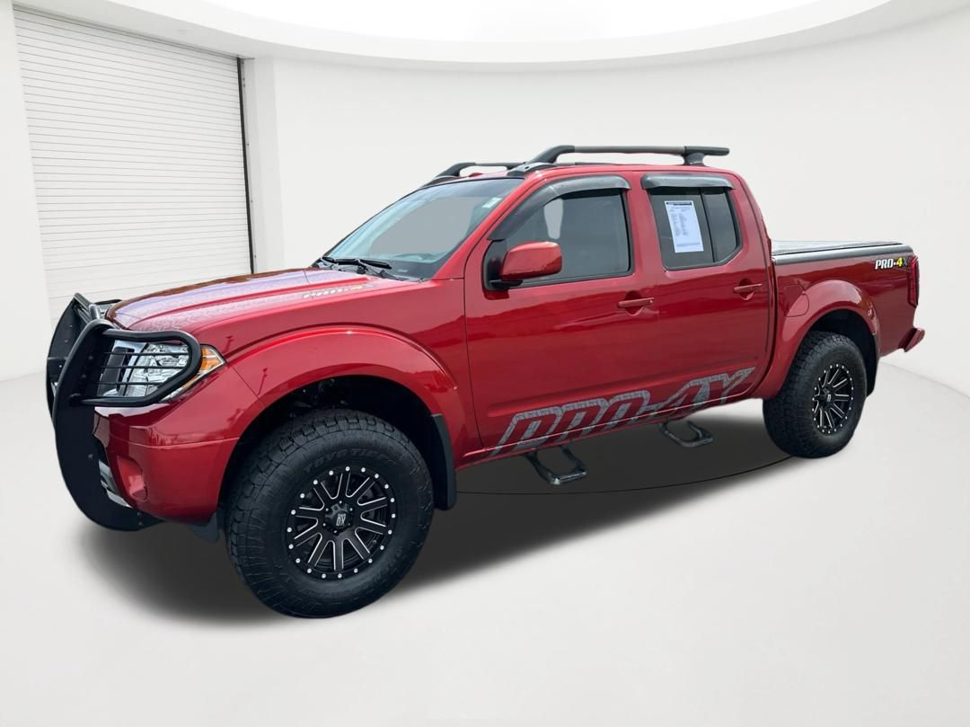 2017 Nissan Frontier PRO-4X Crew Cab 4WD