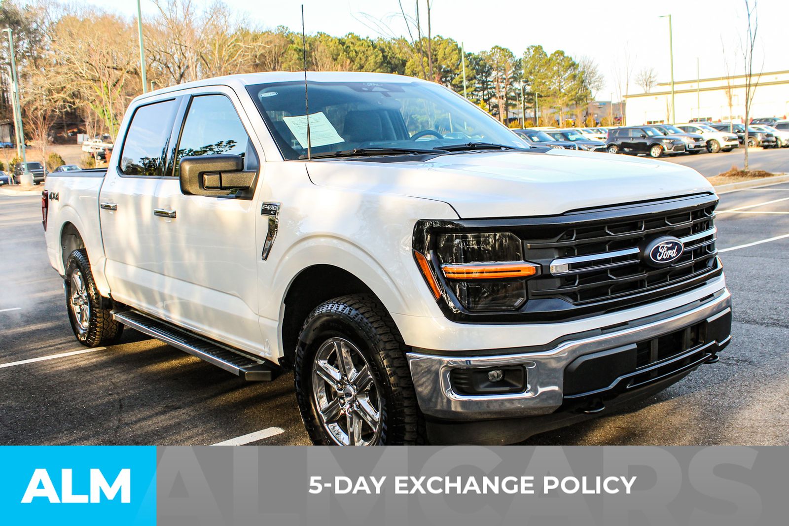 Used 2025 White Ford XLT image 3