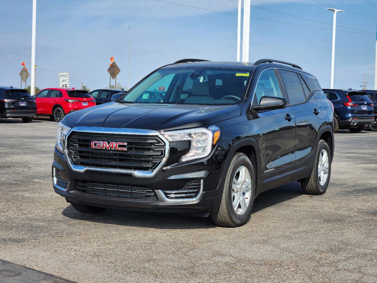 2024 GMC Terrain SLE 2