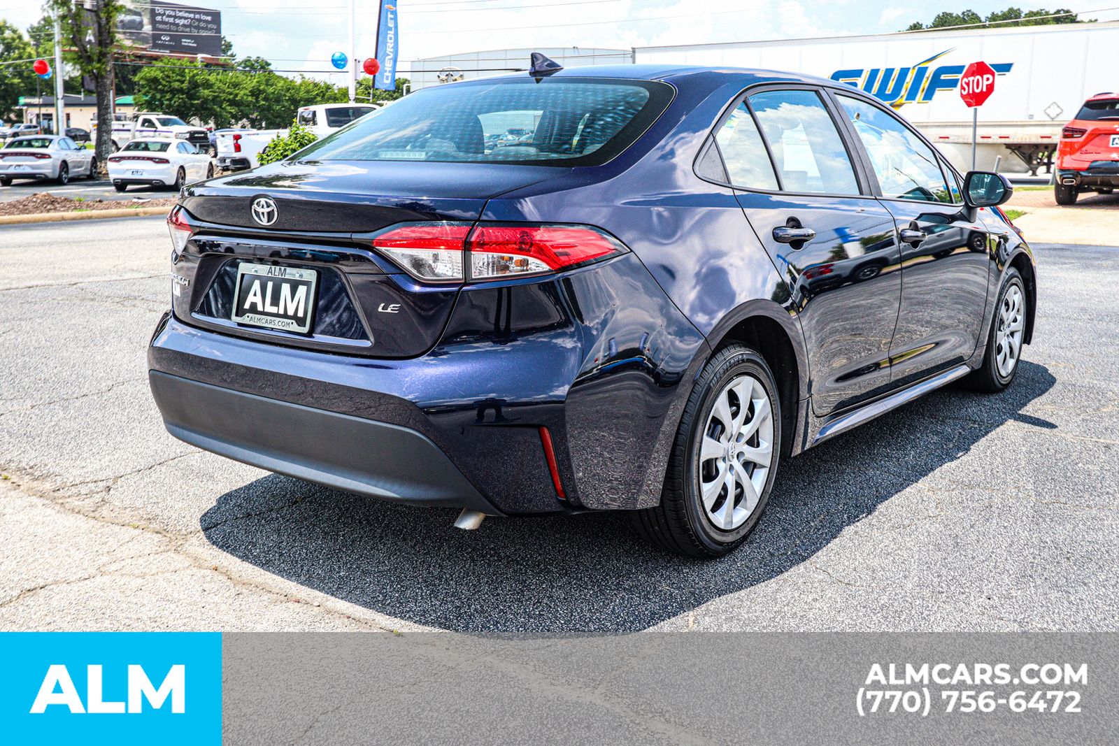 2023 Toyota Corolla LE photo 6