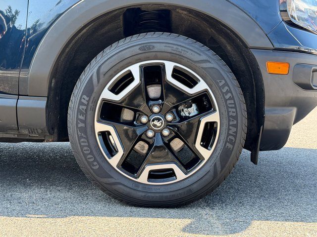 Certified Used 2022 Alto Blue Metallic Tinted Clearcoat Ford Outer Banks image 28