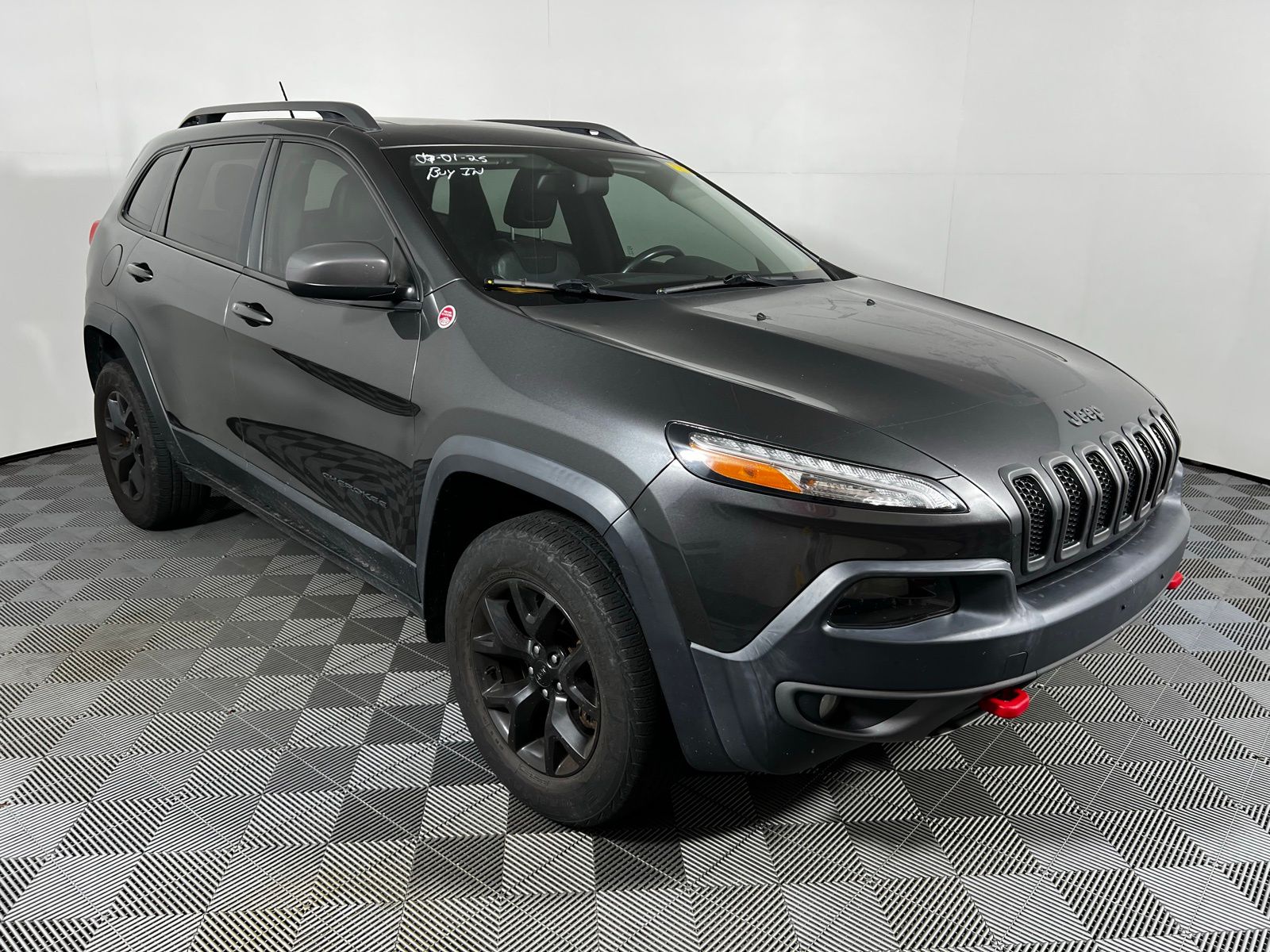 Thumbnail: 2015 Jeep Cherokee - 3