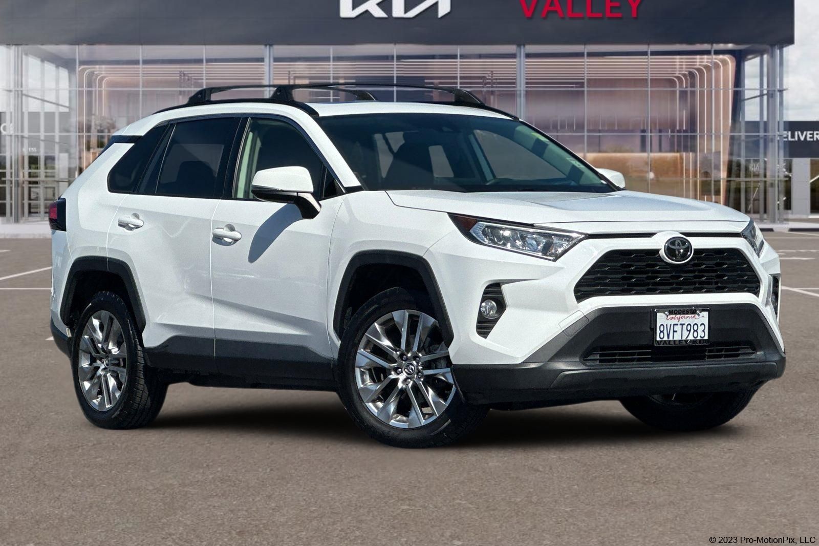 Super White 2019 Toyota RAV4 XLE Premium AWD SUV / Crossover All-Wheel Drive 8-Speed Automatic