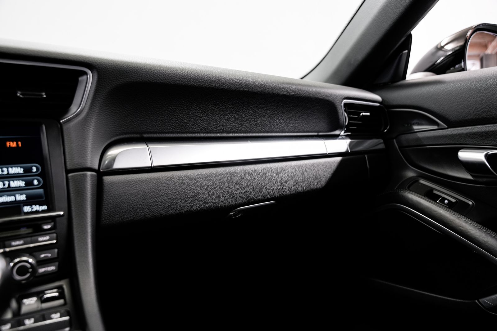 2014 Porsche 911 Carrera S — photo 15