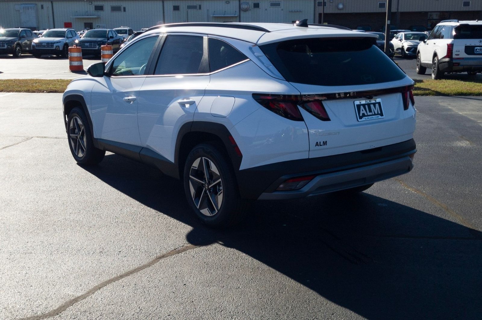Used 2026 White Hyundai SEL image 9