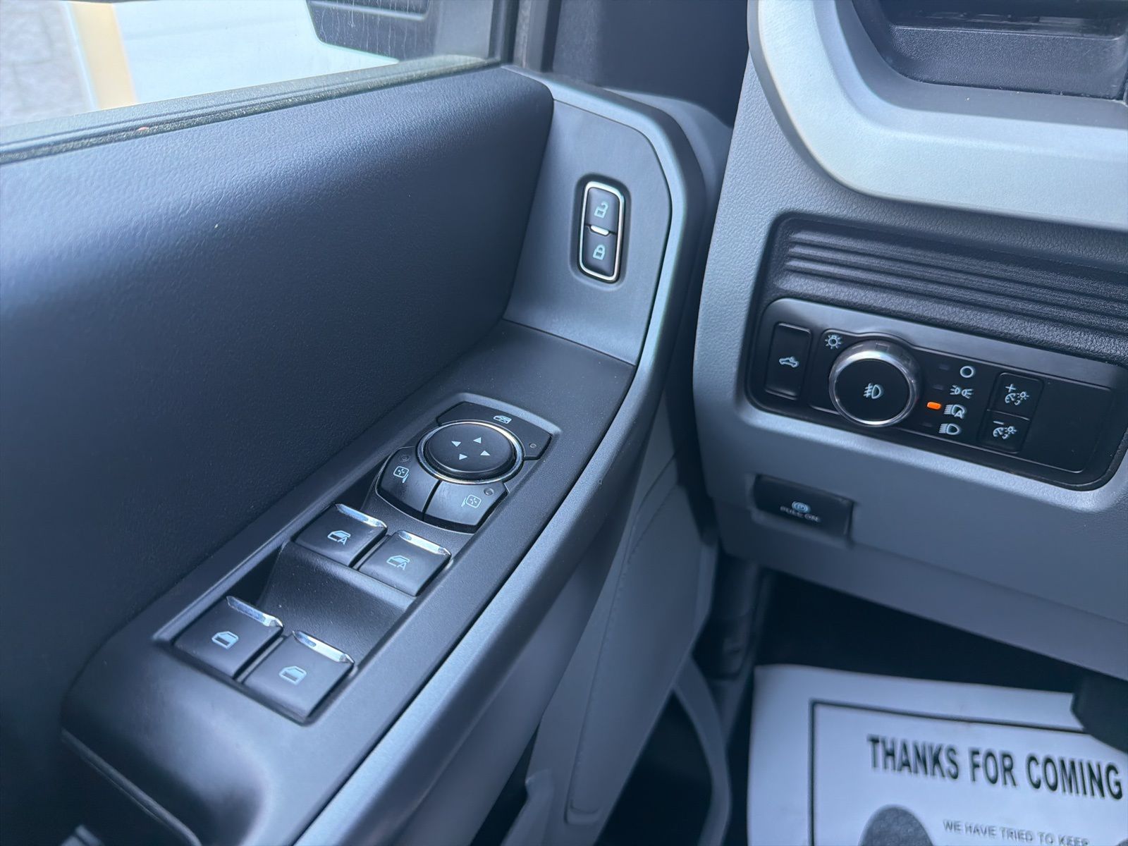 Certified Used 2025 Oxford White Ford XLT image 22