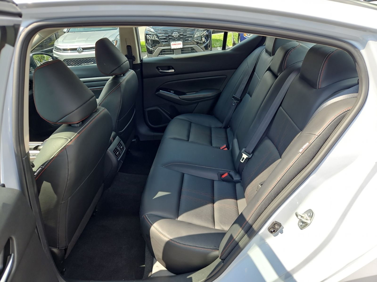 Used 2023 Gray Nissan 2.0 SR image 7