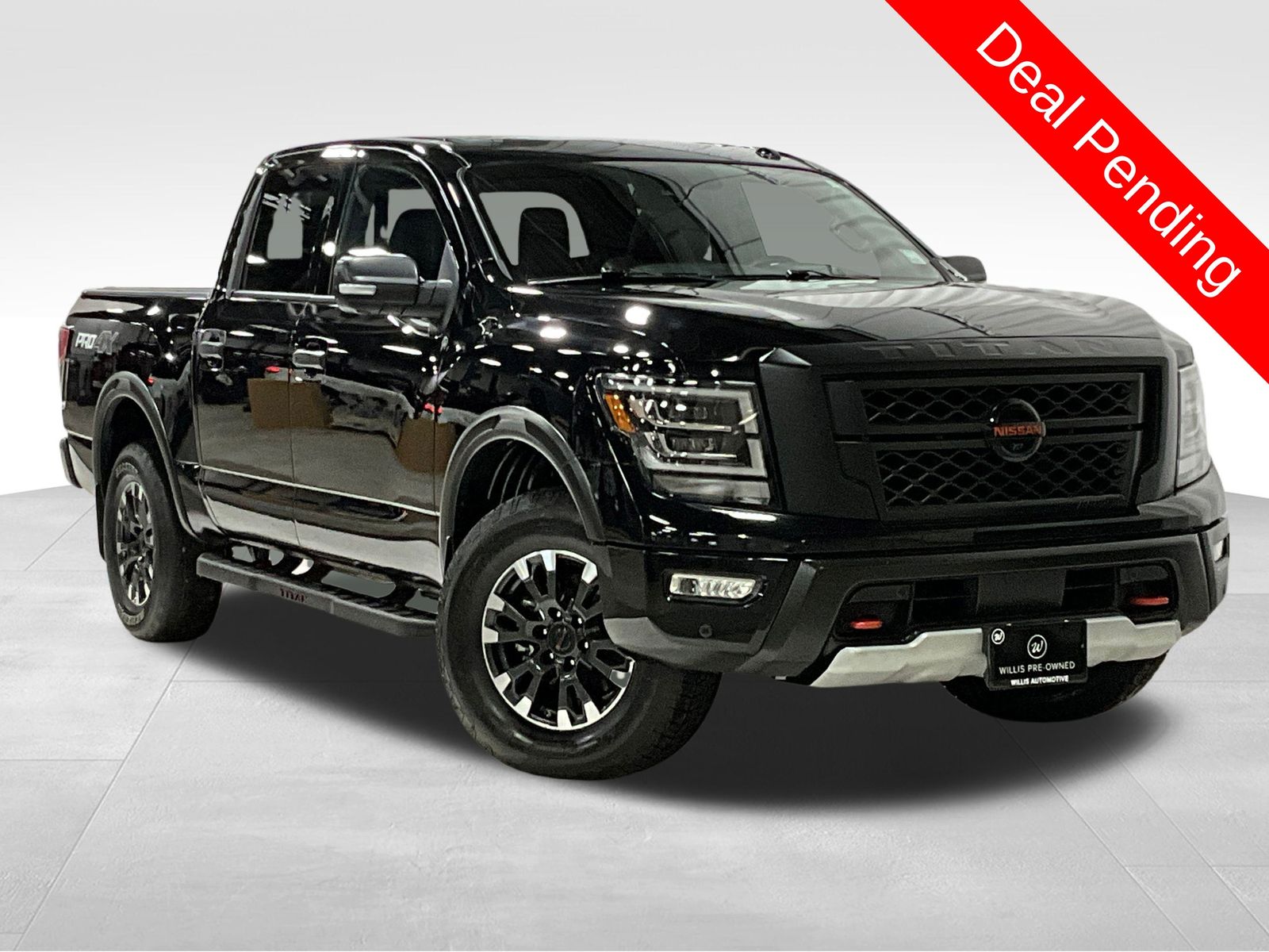 2021 Nissan Titan PRO-4X Crew Cab 4WD