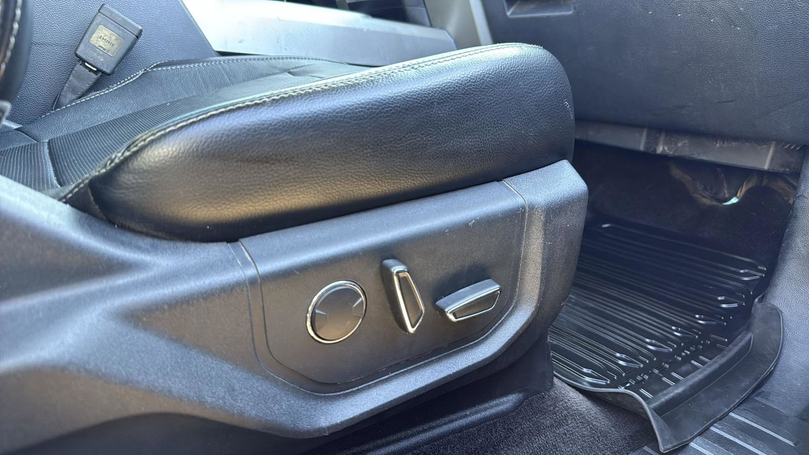 Used Car 2018 Ford F-350sd  Lariat For Sale Under $50,000 In Austin, Texas