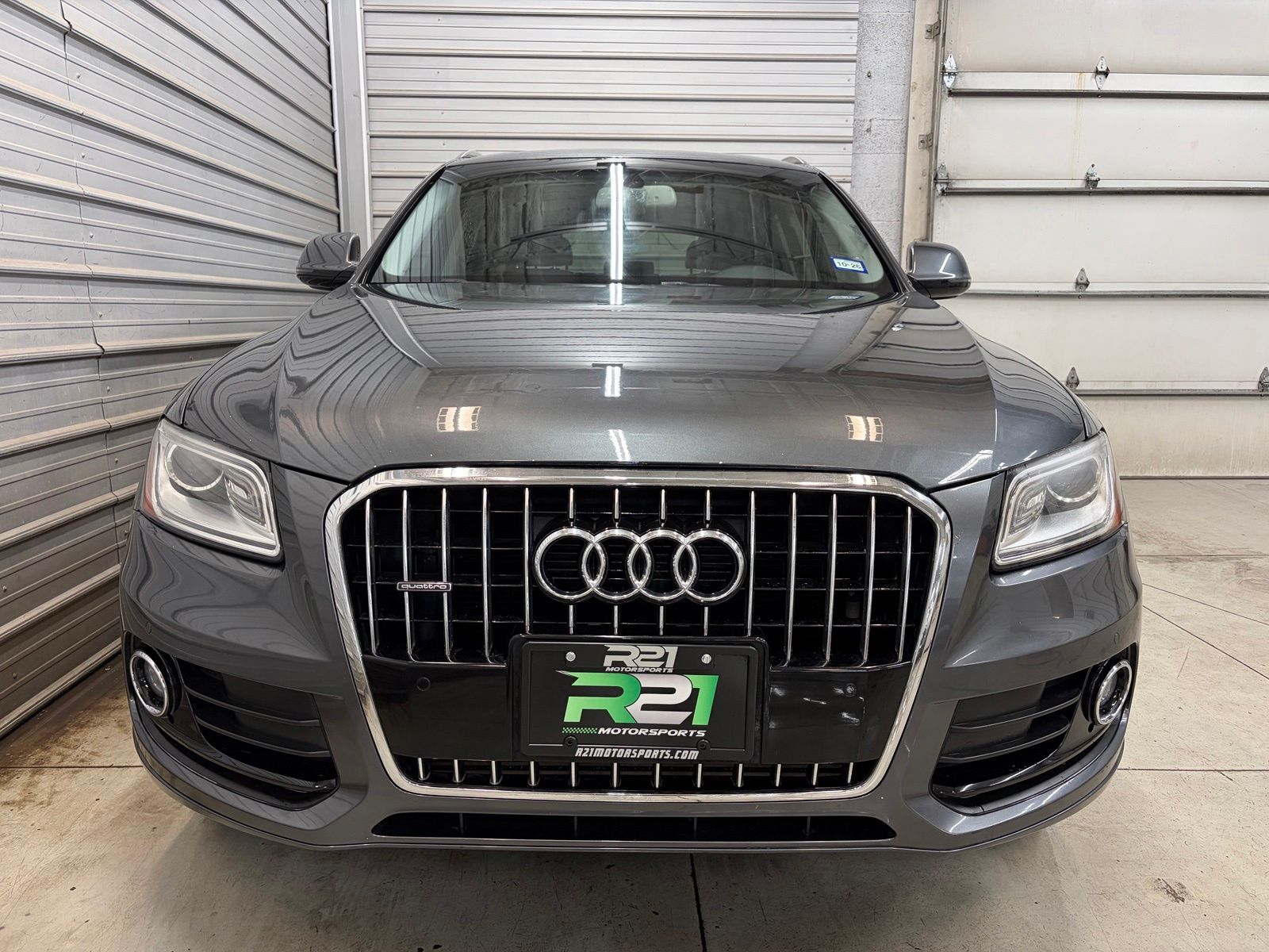 Photo 2 of 2016 Audi Q5 2.0T quattro Premium Plus