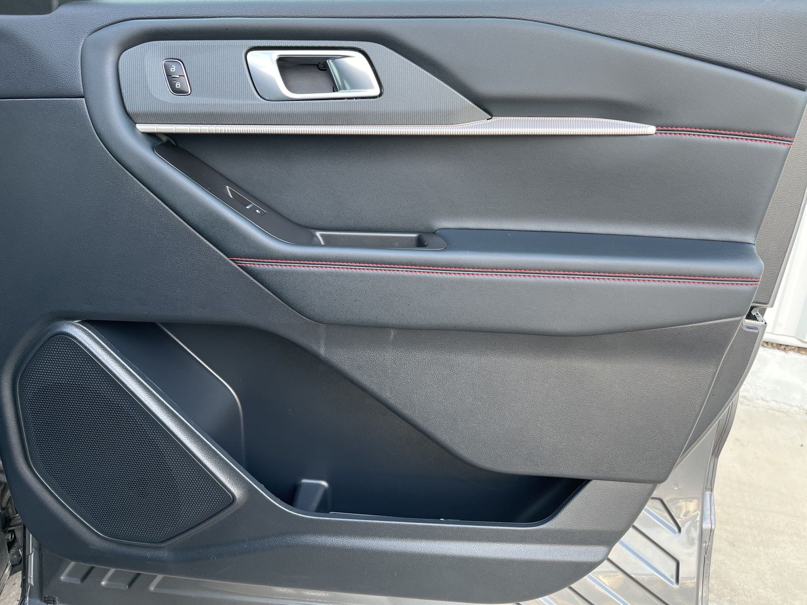 Used Car 2025 Ford Explorer  St-line For Sale Under $50,000 In Austin, Texas